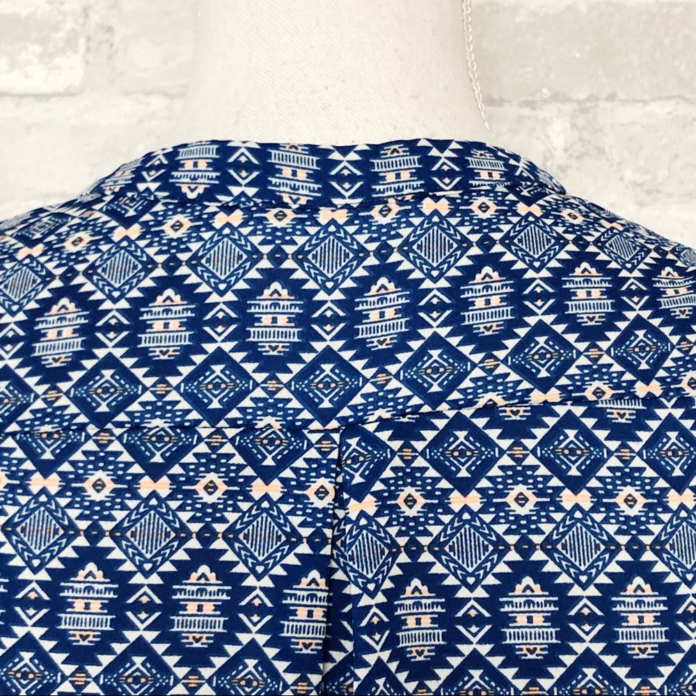 LUSH Boho Blue Mod Print Sleeveless V-Neck Tunic Tank-Top Blouse Size Small - Picture 10 of 15
